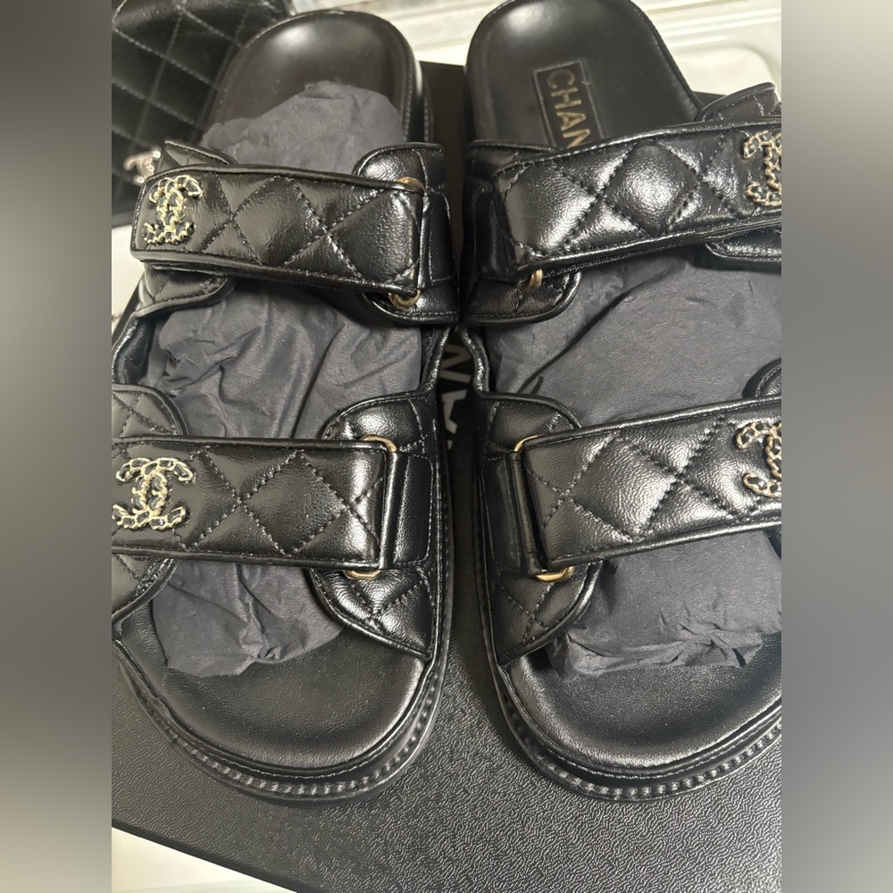 CHANEL Black Quilted Leather Double-Strap Slide Sandal with CC Hardware - Picture 2 of 4